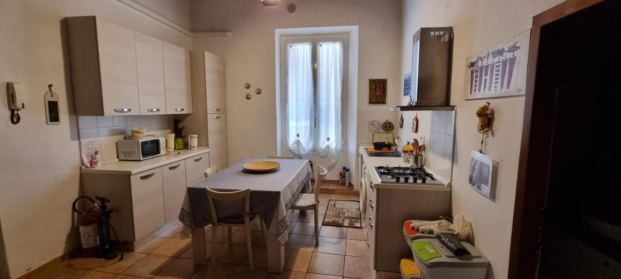 Ferienwohnung Onda Blu - Bilocale Con Aria Condizionata A Due Passi Dal Castello E Dal Torrione E Rivellino Piombino Exterior foto